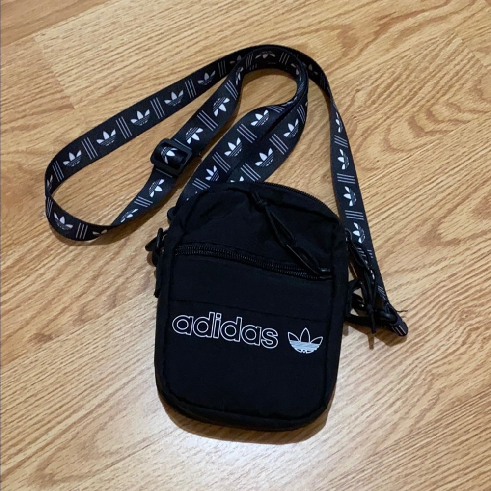 Adidas crossbody bag